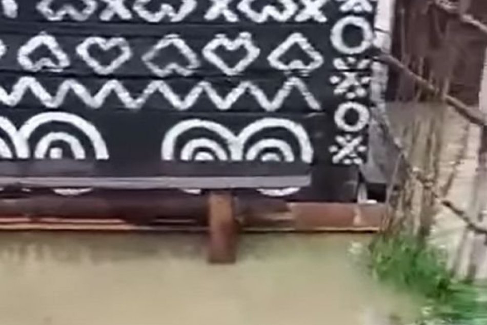 Čičmany sú pod vodou