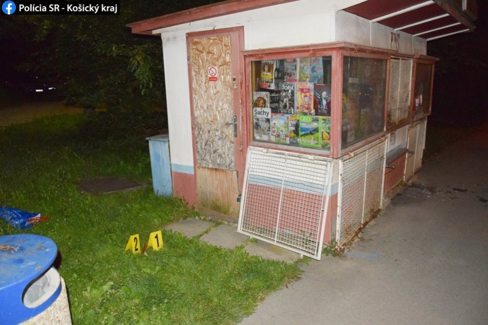 Tínedžera policajti prichytili priamo pri čine