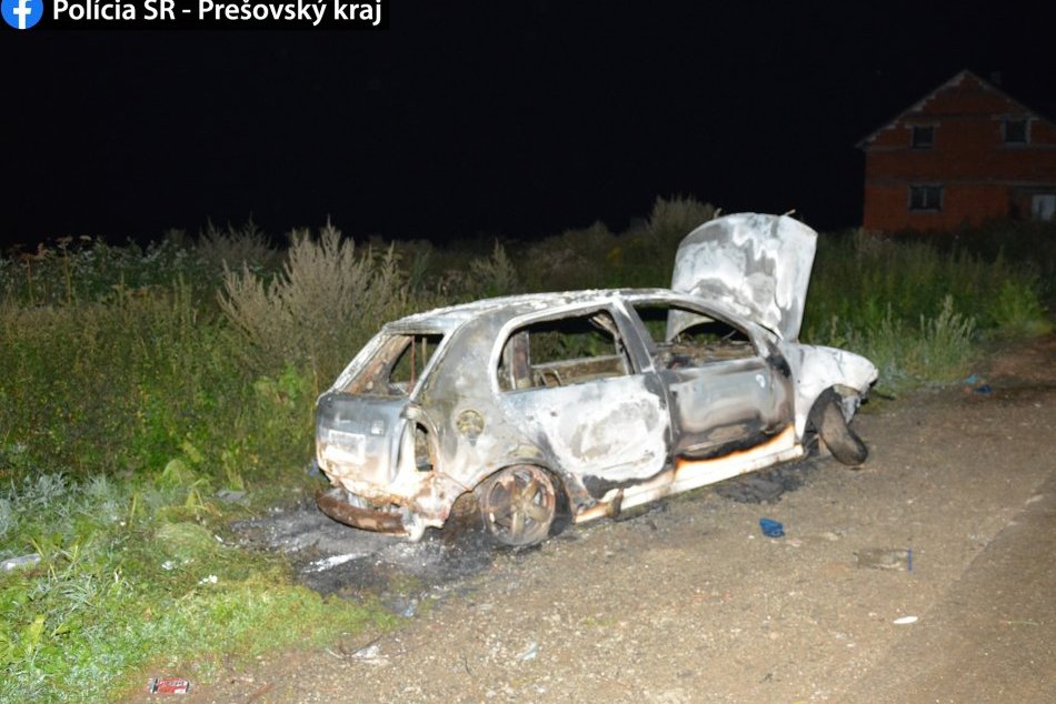 OBRAZOM: Štyri deti podpálili Fábiu, zhorela do tla