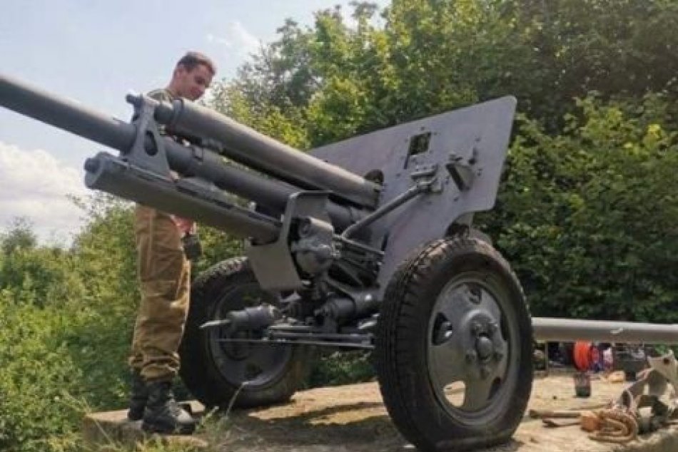 Obrazom: Uctili si hrdinský čin vojakov počas povstania