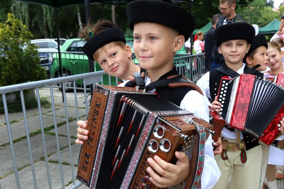 V OBRAZOCH: 4. ročník Slovenského dňa kroja