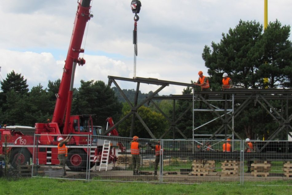 Objektívom: Priebeh príprav pred Mestskou halou v Prešove