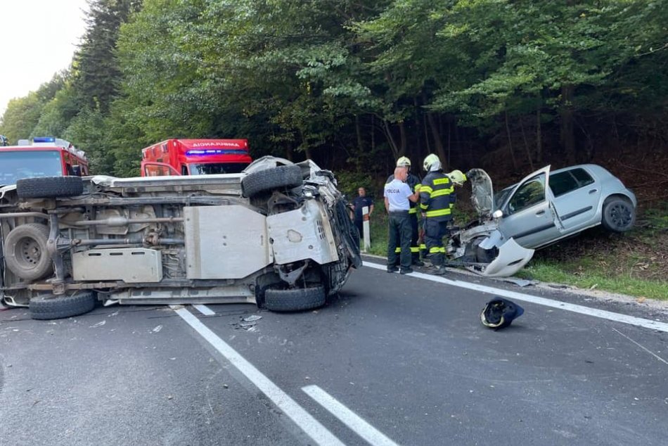 V OBRAZOCH: Zábery z miesta nehody na Starých Horách