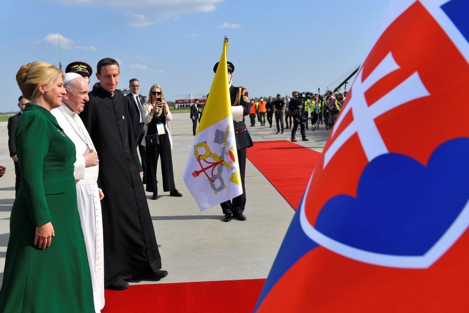 FOTO: Šaty ako skryté posolstvo