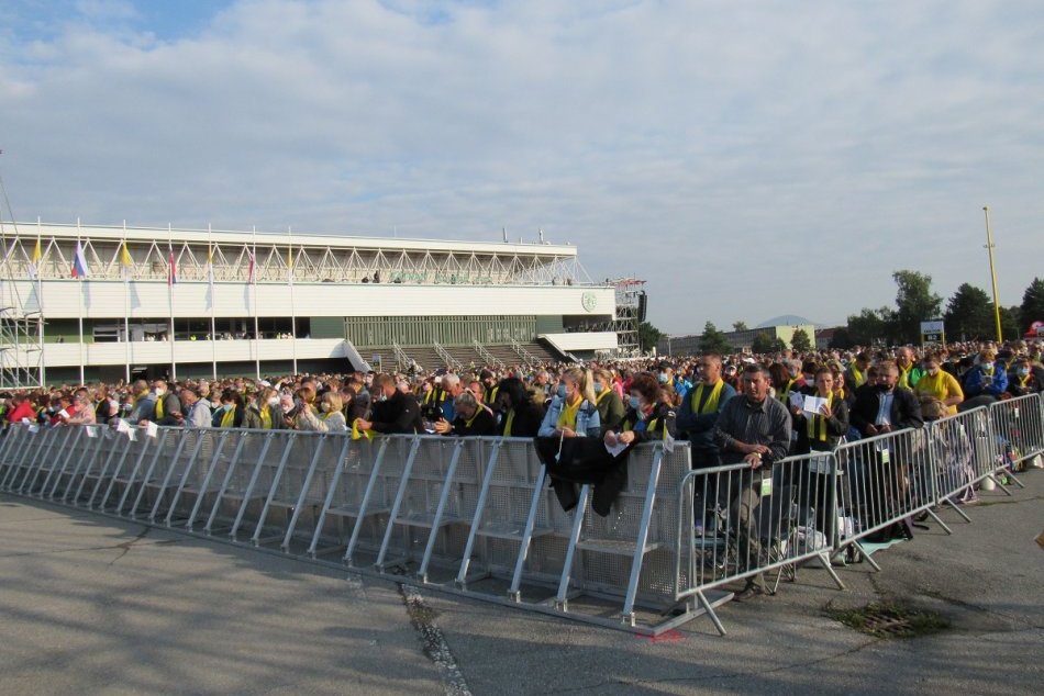 Objektívom: Očakávanie Prešovčanov a hostí pred príchodom pápeža Františka