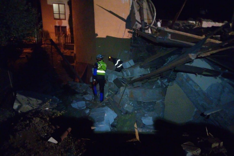 OBRAZOM: Z rodinného domu ostali len trosky