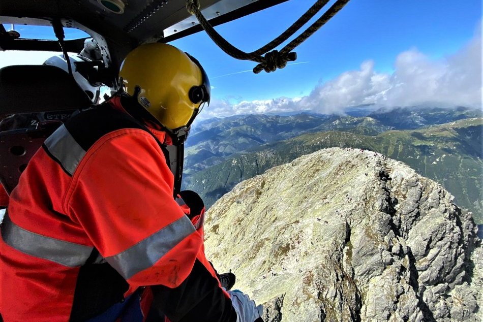 Zásah leteckých záchranárov pod Kriváňom a v Poprade