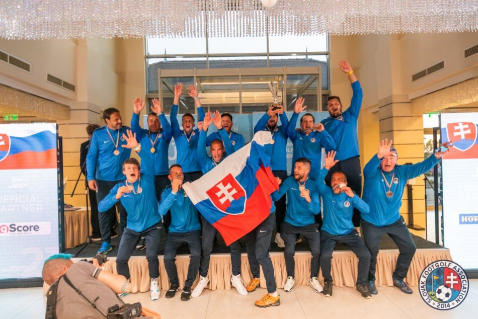 FOTO: Slovensko má bronz z ME, vybojovali ho Peter Gardian i Kristián Sádecký