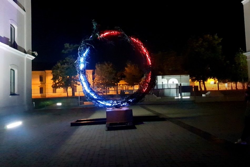 OBRAZOM: Pandemická Biela noc rozžiarila Košice