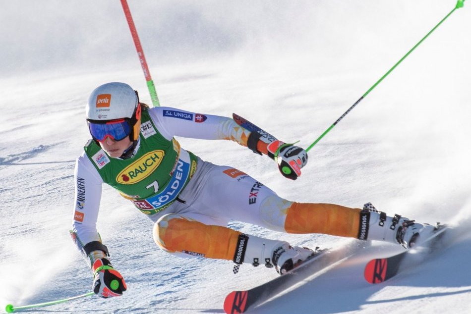 Petra uspela v obrovskom slalome