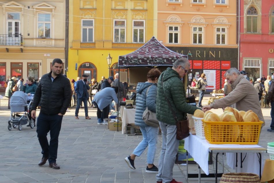 Burza starožitností na FOTKÁCH