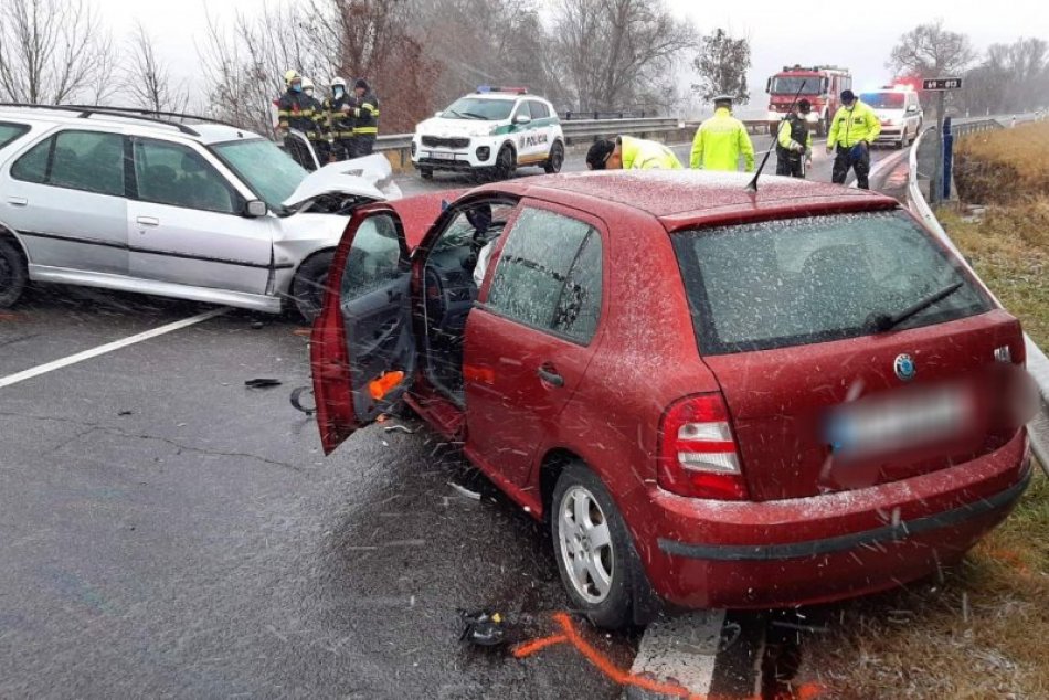V OBRAZOCH: Tragická nehoda medzi Bystricou a Sliačom