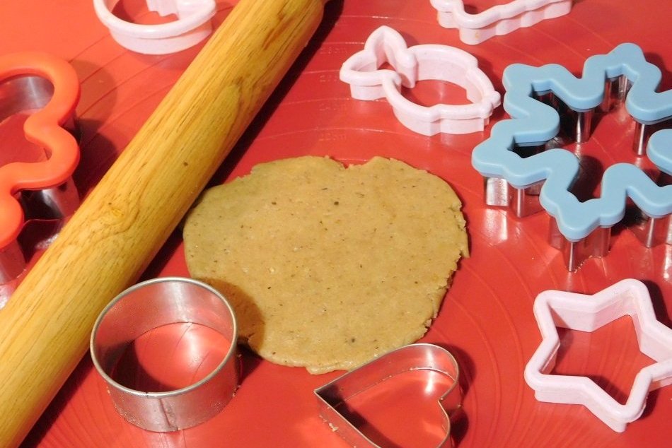 FOTO: Ako sme sa pustili do pečenia medovníčkov