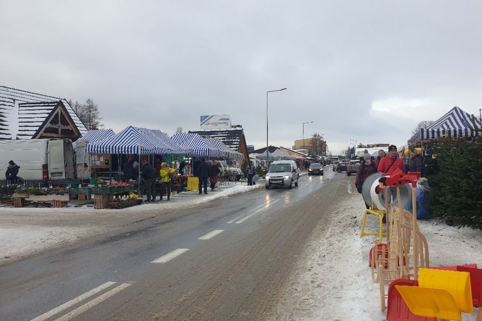 Nákupy na tržnici v Nowom Targu