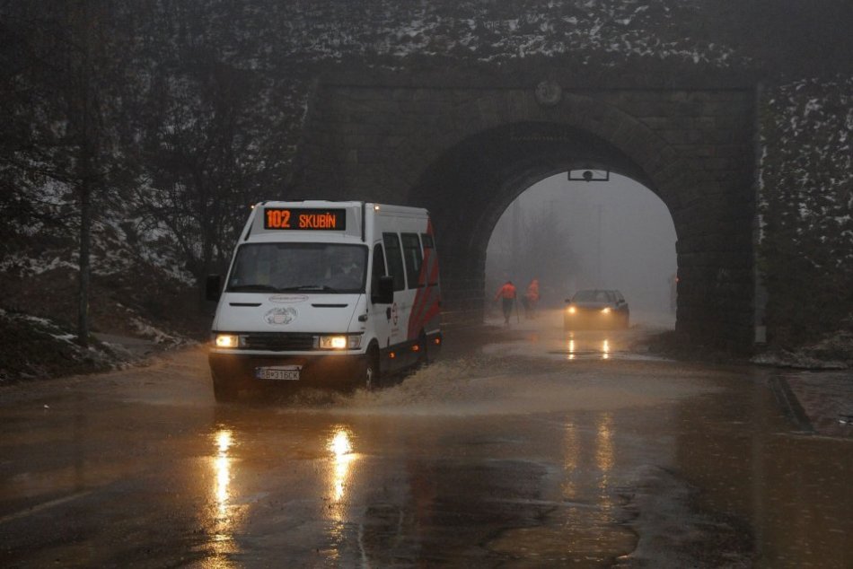 FOTO veľkej vody, ktorá na 1. sviatok vianočný pred 15 rokmi zasiahla Bystricu