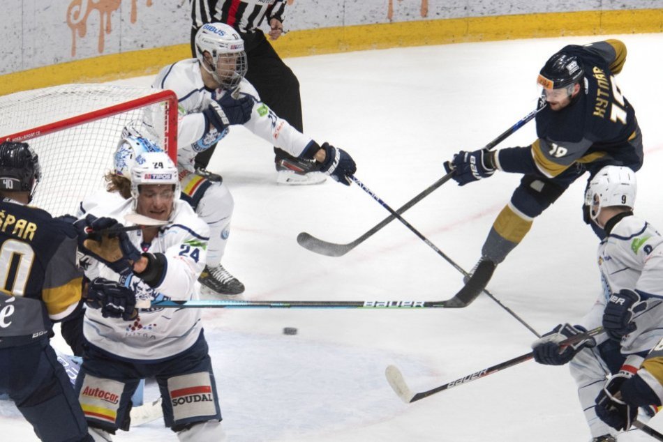 46. kolo: HC Slovan Bratislava - HK Nitra 5:3