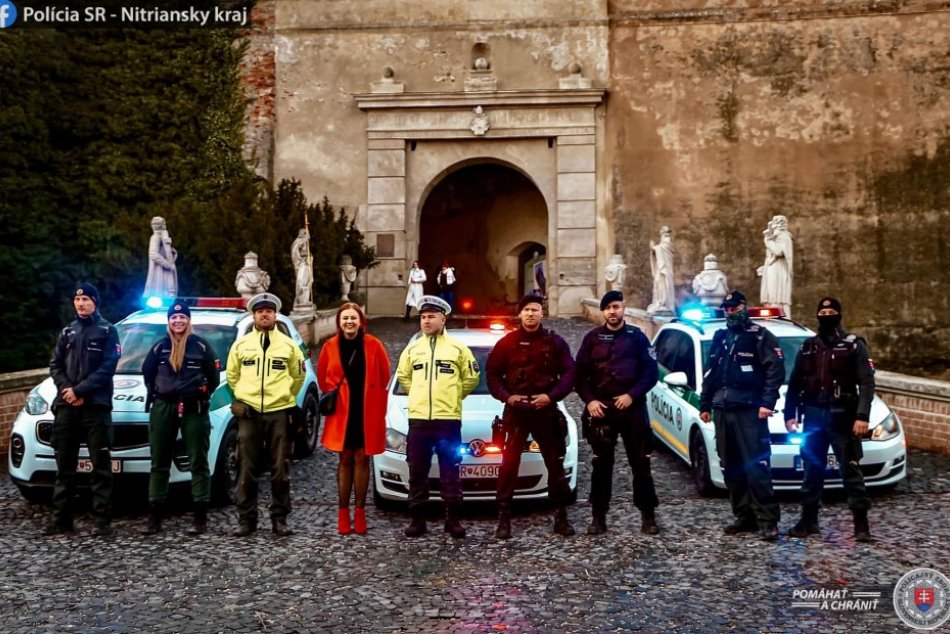 Policajné zásnuby na Silvestra