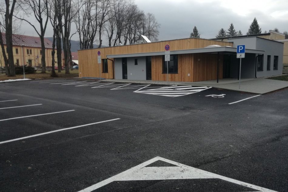 V OBRAZOCH: V Pliešovciach vyrástlo nové zdravotné stredisko