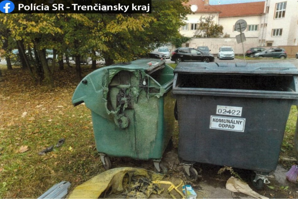 FOTO: Zhorené kontajnery v Bánovciach nad Bebravou