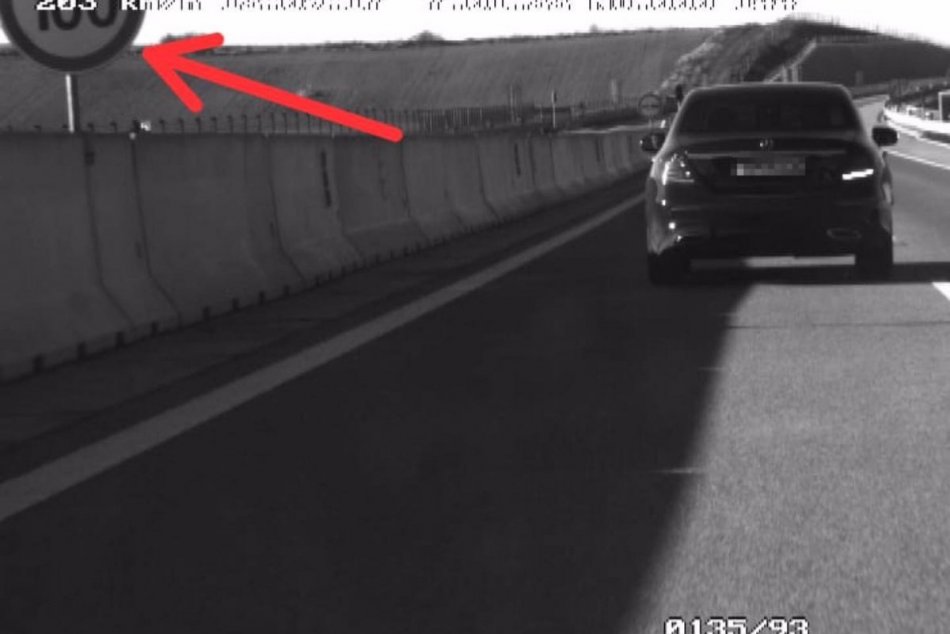 Vodič mal za Zvolenom poriadne naponáhlo