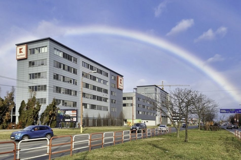 Dúha nad Bratislavou