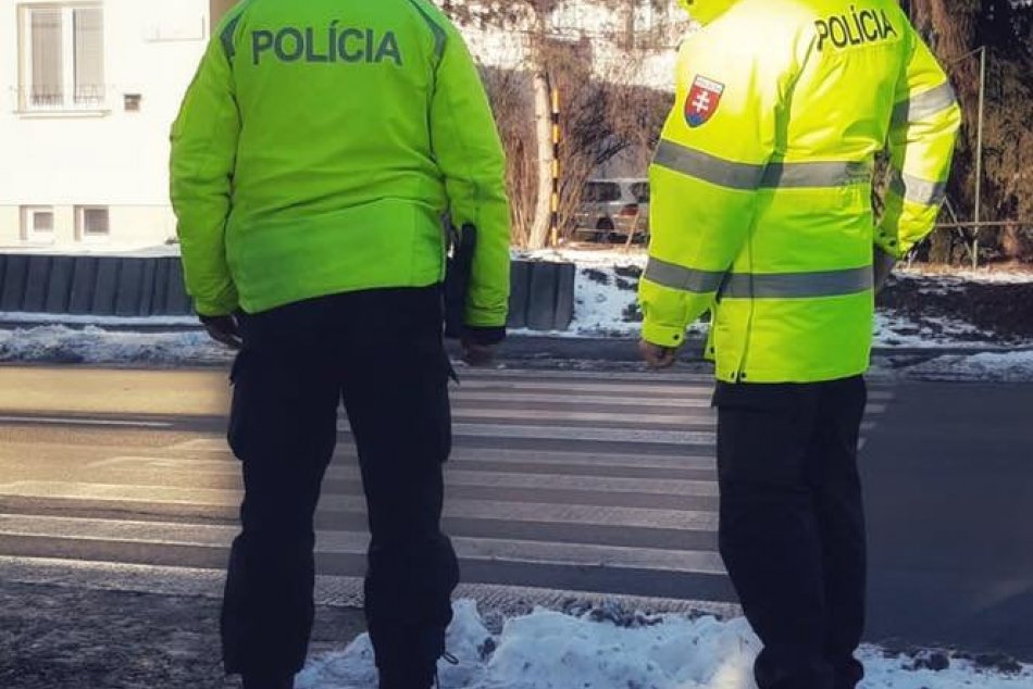 V OBRAZOCH: Zvýšené kontroly na cestách v Banskobystrickom kraji