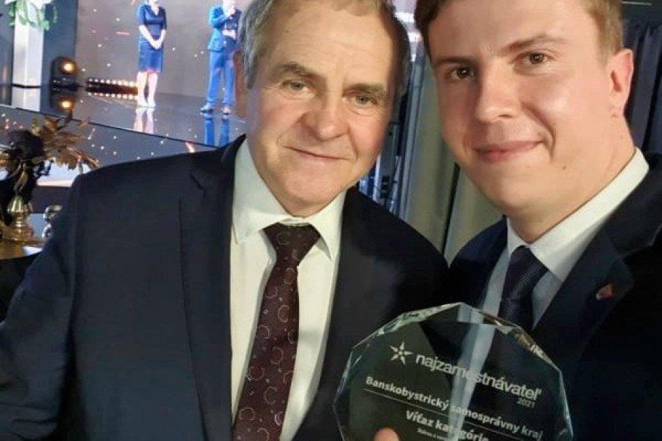 V OBRAZOCH: BBSK je Najzamestnávateľ 2021 v kategórii Štátna a verejná správa