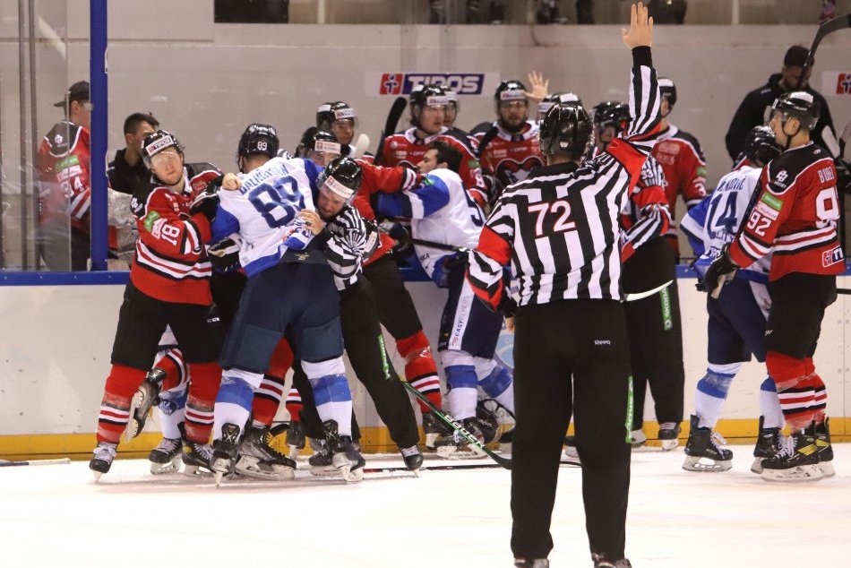 V OBRAZOCH: Zápasu 35. kola extraligy HC´05 Banská Bystrica - HK Poprad