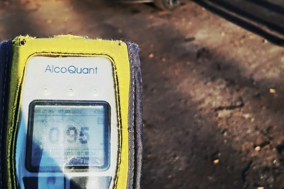 Vodič v Dobrej Nive nafúkal takmer 2 promile