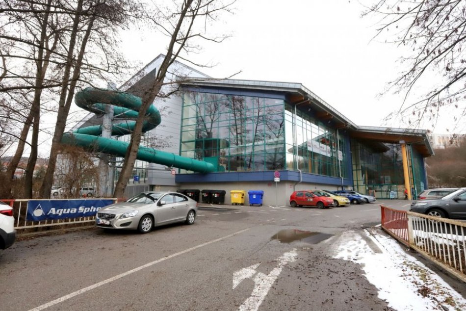 V OBRAZOCH: Otvorená krytá plaváreň Štiavničky v Banskej Bystrici