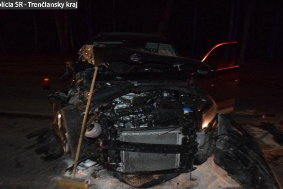 FOTO: Nehody pod vplyvom alkoholu v Sebedraží a v Bojniciach