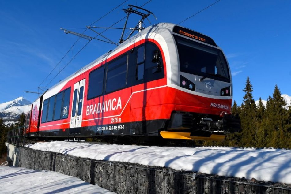 OBRAZOM: Elektrozubačky konečne na trati