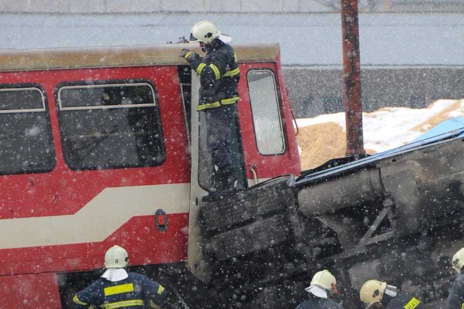 V OBRAZOCH: Zábery z miesta tragickej nehody v Polomke z 21. februára 2009
