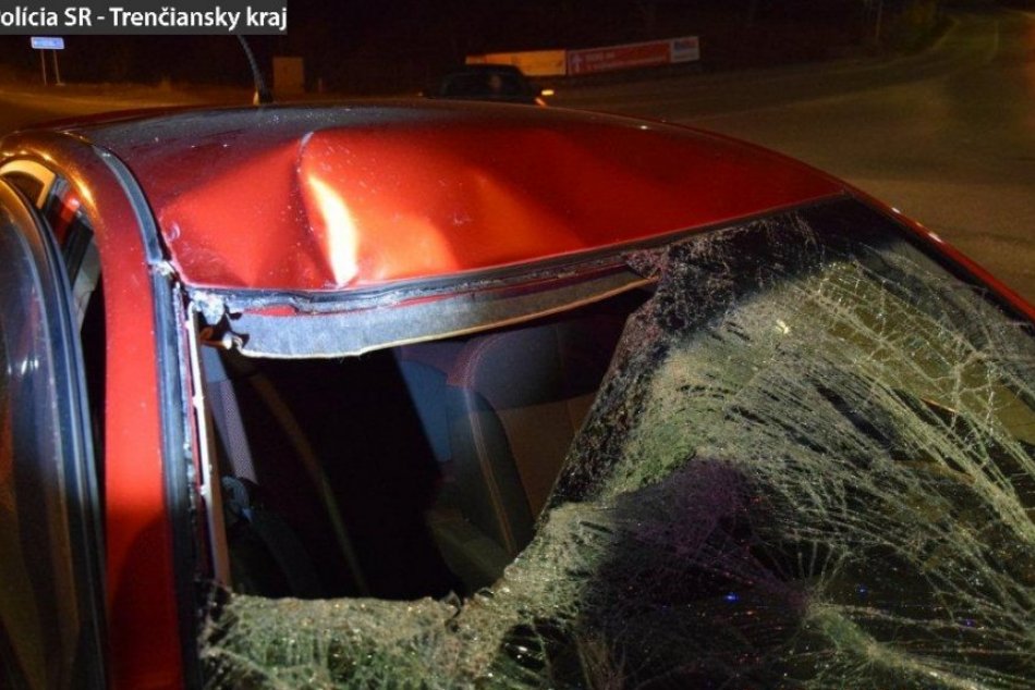 FOTO: Tragická nehoda v púchovskej mestskej časti Vieska-Bezdedov