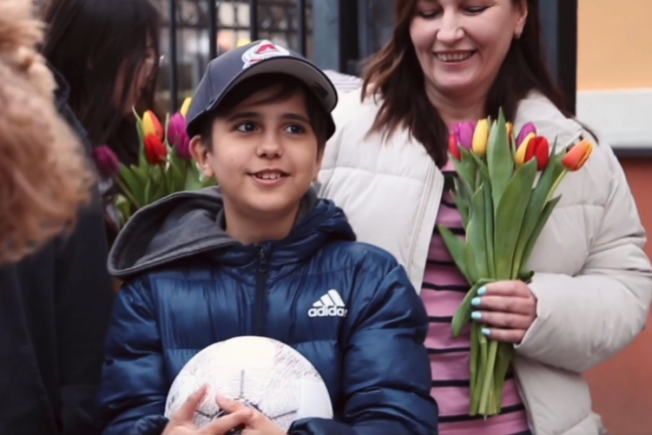 Hassan, ktorý cestoval sám cez celú Ukrajinu je už so svojou mamou