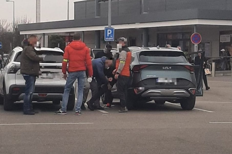 Dvojica "zarábala" na pandemických dotáciách