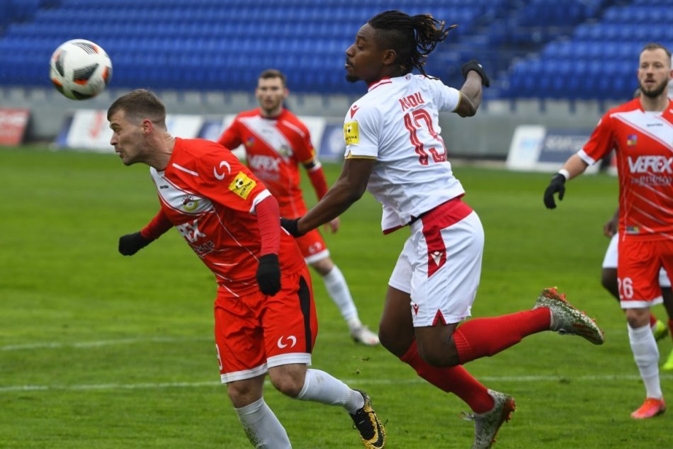 FOTO: MFK Tatran L. Mikuláš - AS Trenčín 0:3 v 4. kole skupiny o udržanie