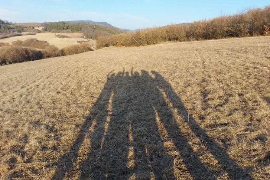 V OBRAZOCH: Andrea u seba ubytovala siedmich Ukrajincov so psom