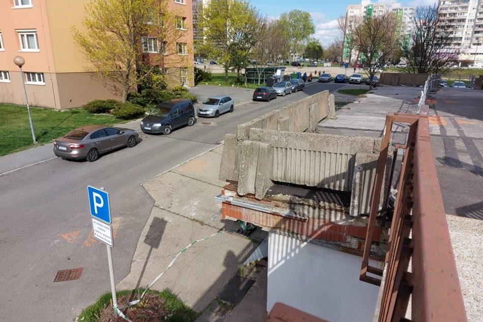 Terasa na Holíčskej v Petržalke