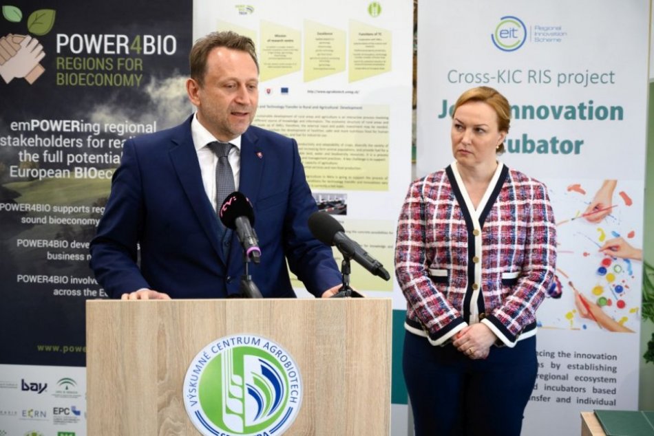 Ministerstvo pôdohospodárstva a SPU podpísali memorandum o spolupráci