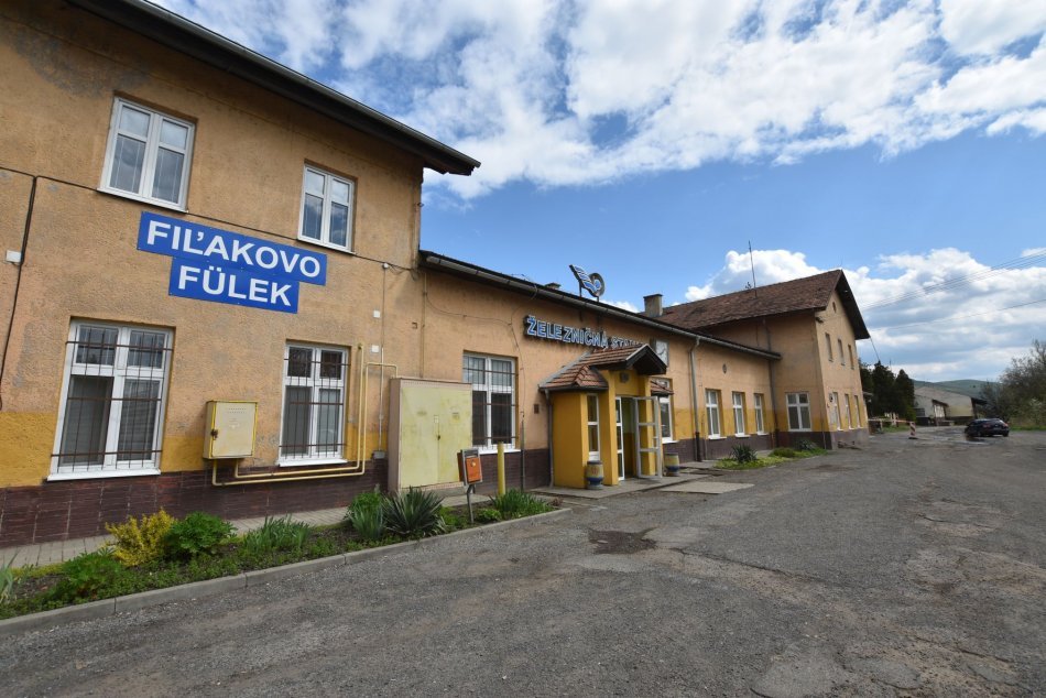 V OBRAZOCH: Petícia za zachovanie železničnej stanice vo Fiľakove