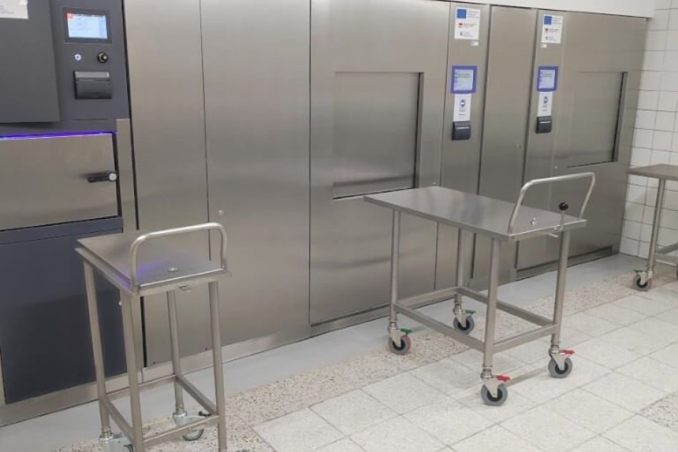 Nemocnica v Komárne obnovila priestory Oddelenia centrálnej sterilizácie