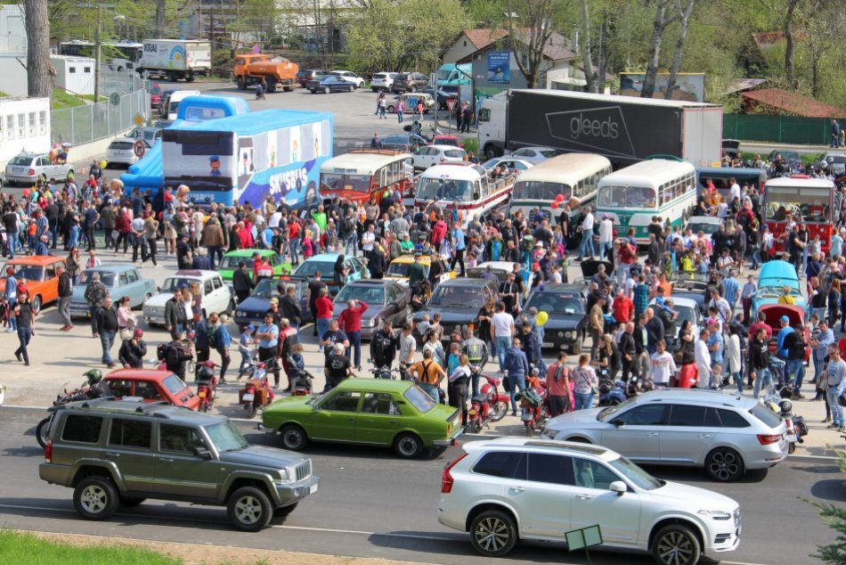 V OBRAZOCH: Bystrické Štiavničky zaplnili veterány od výmyslu sveta