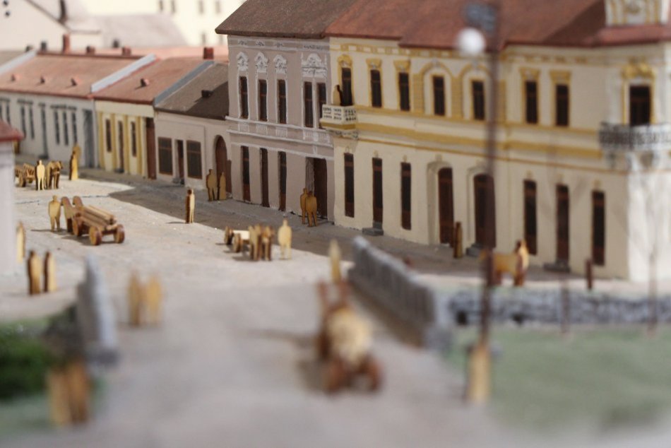 V OBRAZOCH: Jedinečná maketa zobrazuje Lučenec v roku 1907