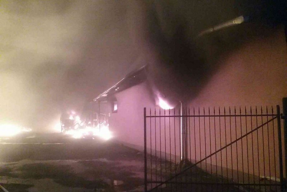 Objektívom: Požiar v obci Soľ spôsobil značné škody