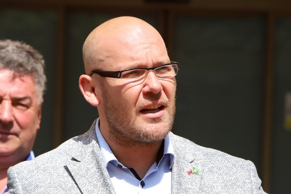 Predstavenie kandidáta ĽSNS na post predsedu BBSK Mareka Kotlebu