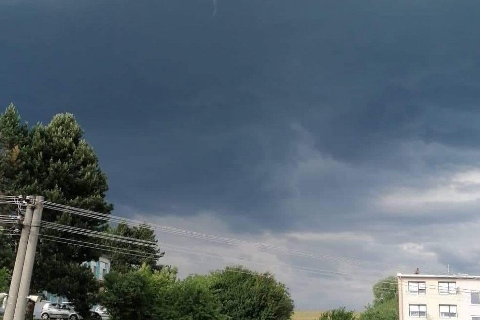 Pri Topoľčanoch sa vyskytla tromba