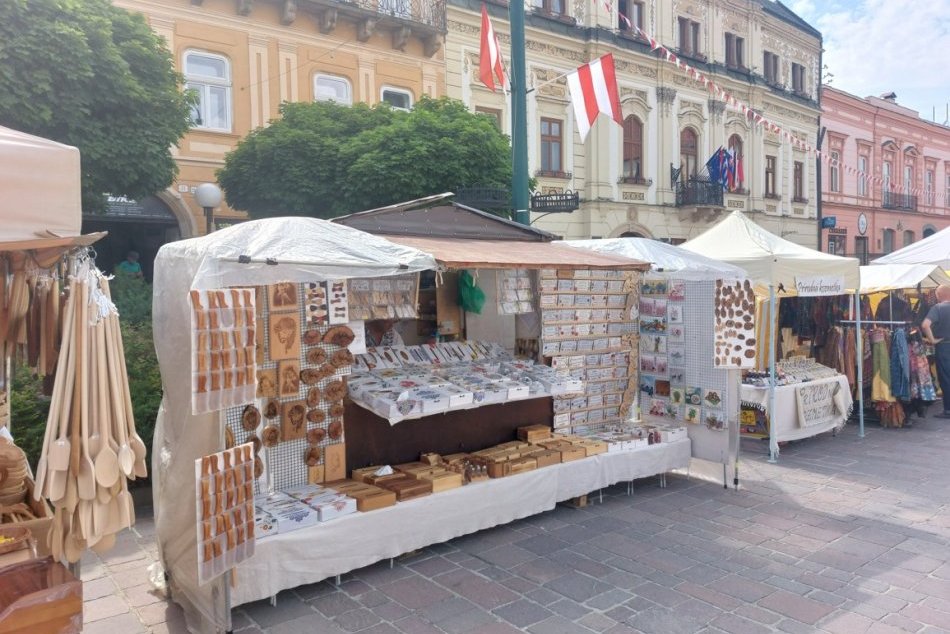 Objektívom: V Prešove začal Trojičný jarmok