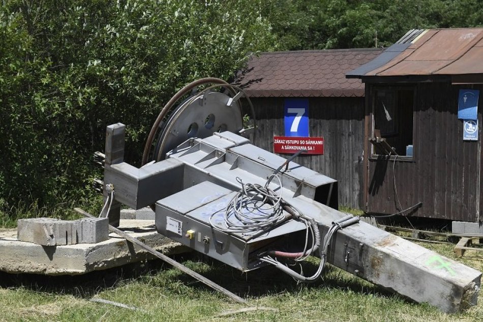 Lyžiarske stredisko v Kavečanoch končí, odstraňujú vleky