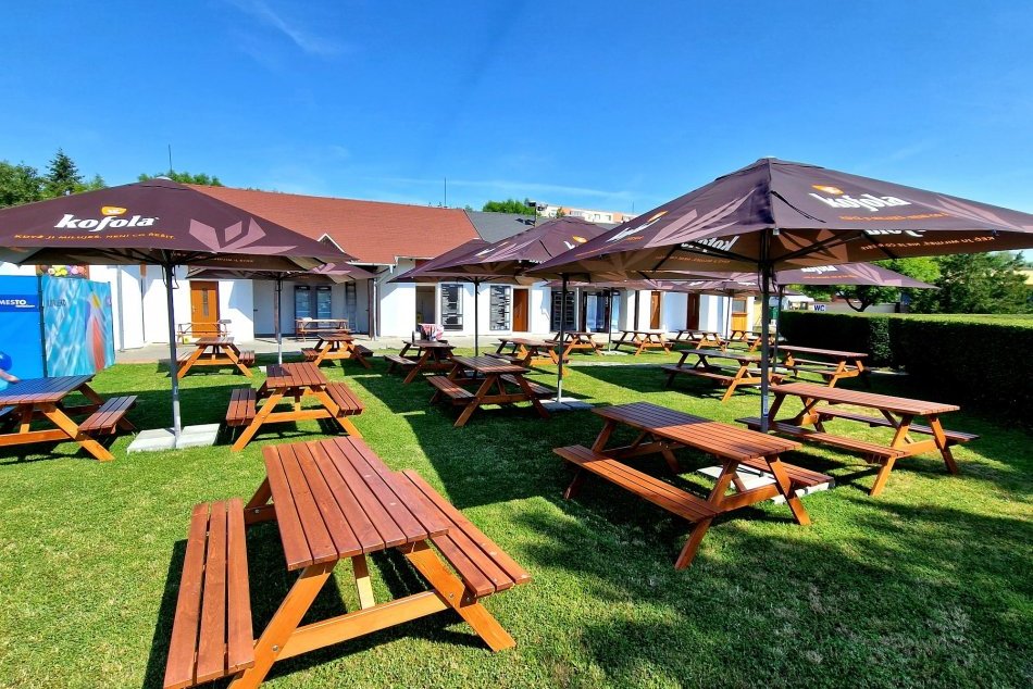 OBRAZOM: Letné kúpalisko v Topoľčanoch